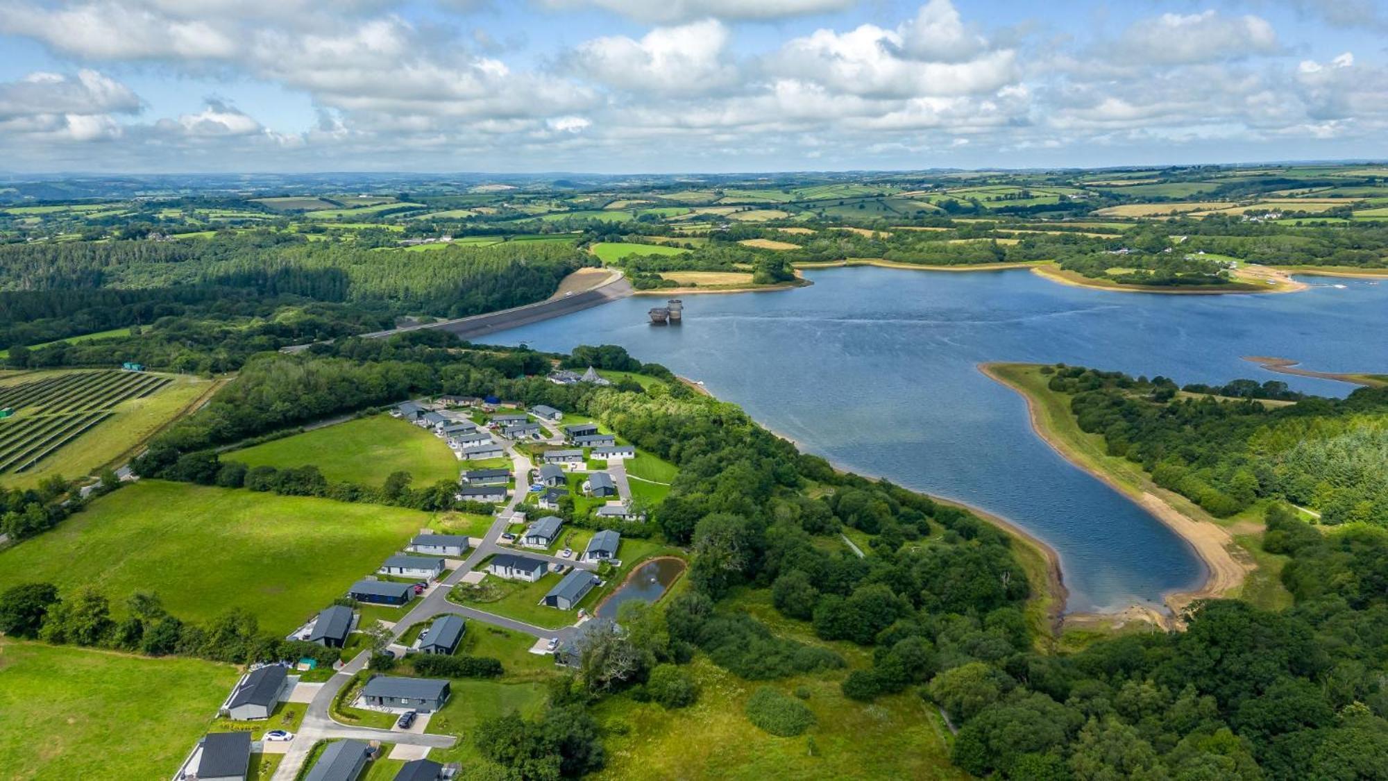 Primrose Lodge, 25 Roadford Lake Lodges Lifton Exterior foto